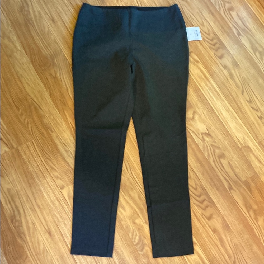 Liz Claiborne Black Leggings - Picture 5 of 5